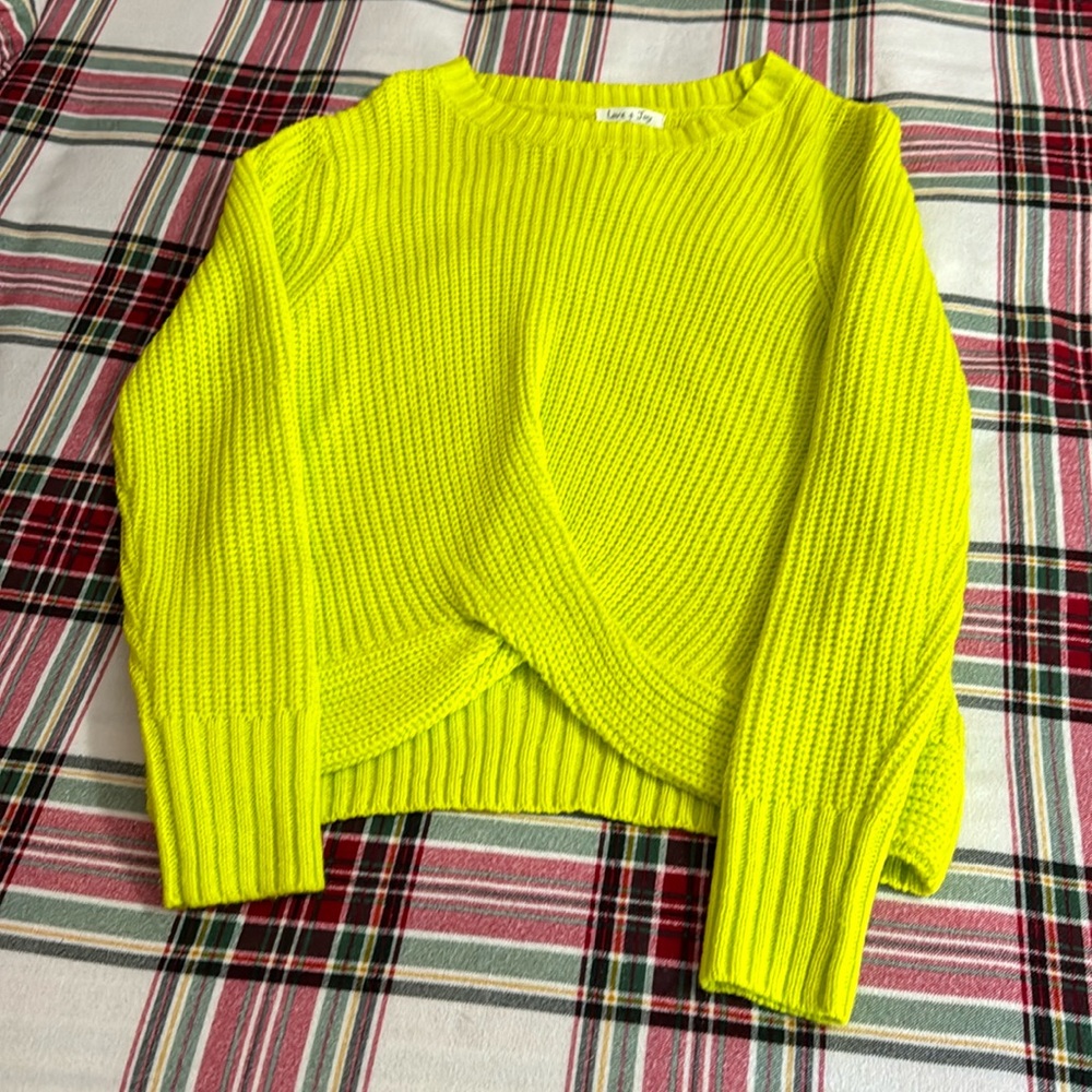 Beautiful, bright neon green sweater!